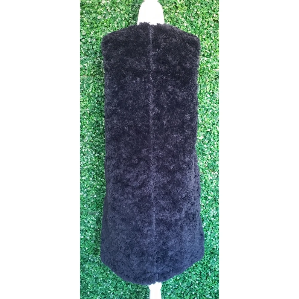 20. J.Crew Long vest in recycled sherpa